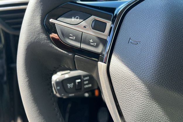 PEUGEOT 208 1.2 100 ALLURE PLUS