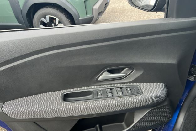 DACIA SANDERO STEPWAY TCE 90 EXPRESSION
