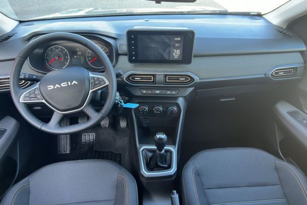 DACIA SANDERO STEPWAY TCE 90 EXPRESSION
