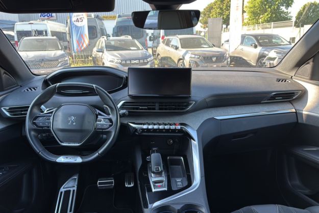 PEUGEOT 3008 1.2 130 EAT8 GT