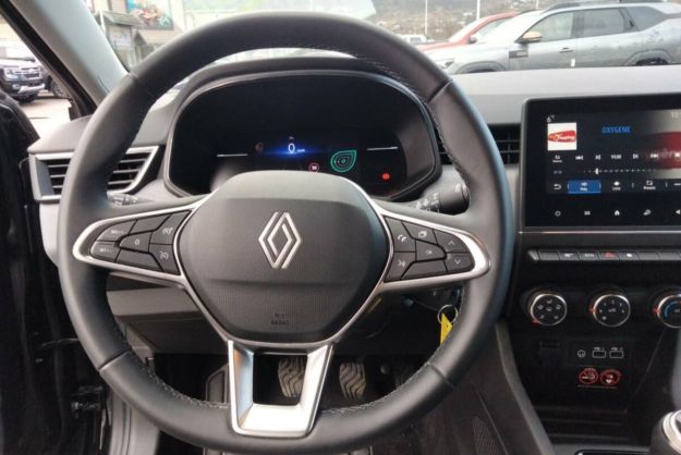 RENAULT CLIO V TCE 90 EVOLUTION