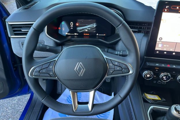 RENAULT CLIO V TCE 90 TECHNO PLUS