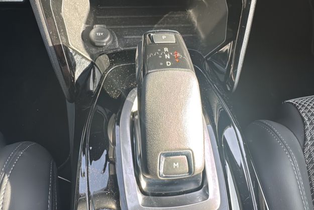 PEUGEOT 2008 1.2 130 EAT8 GT T.O