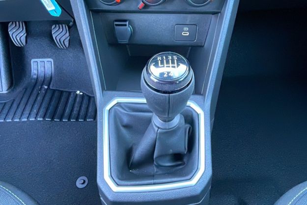 DACIA SANDERO STEPWAY TCE 90 EXPRESSION