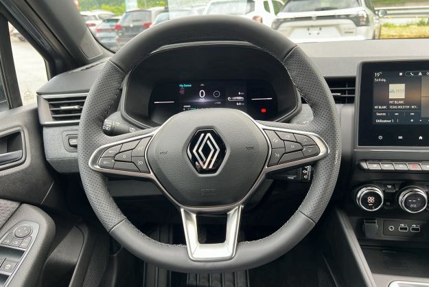 RENAULT CLIO V TCE 90 TECHNO