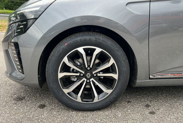 RENAULT CLIO V TCE 90 TECHNO