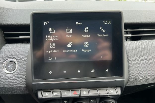 RENAULT CLIO V TCE 90 TECHNO