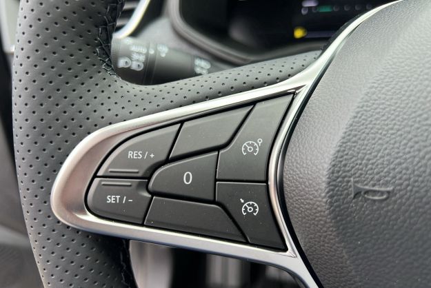 RENAULT CLIO V TCE 90 TECHNO