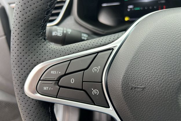 RENAULT CLIO V TCE 90 TECHNO