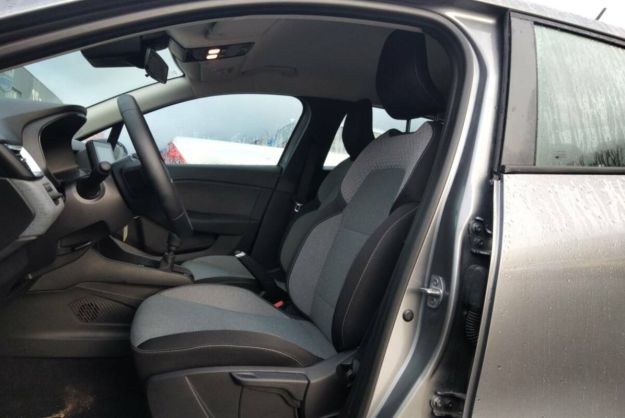 RENAULT CLIO V TCE 90 EVOLUTION