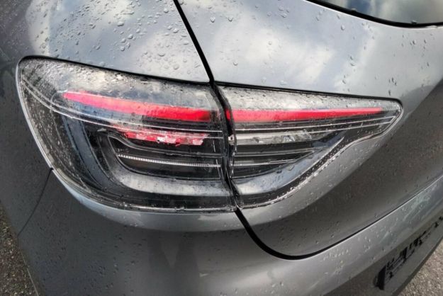 RENAULT CLIO V TCE 90 EVOLUTION