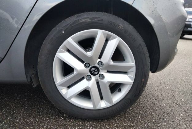 RENAULT CLIO V TCE 90 EVOLUTION