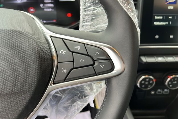 RENAULT CLIO V TCE 90 EVOLUTION