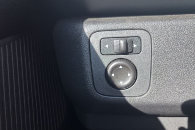 DACIA SPRING ELECTRIQUE 65 EXTREME