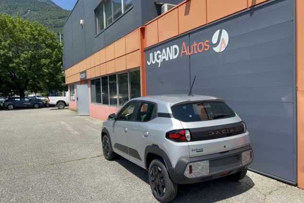 DACIA SPRING ELECTRIQUE 65 EXTREME